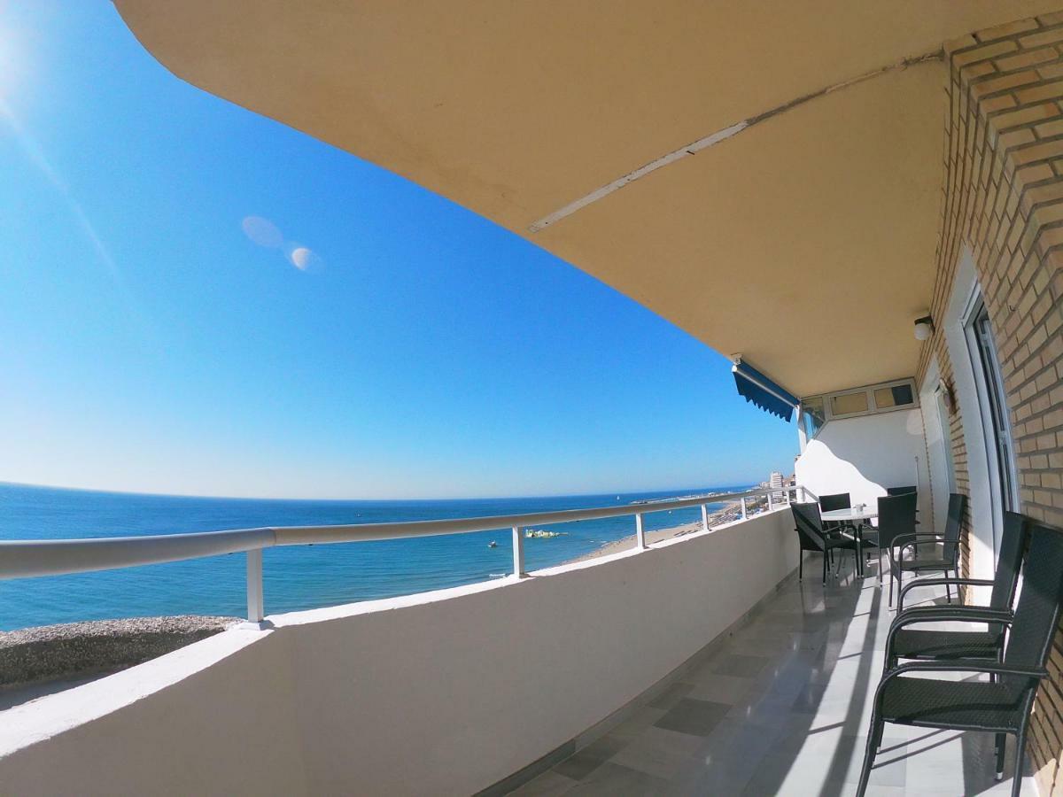 Beach Front Penthouse - Фуэнхирола Экстерьер фото