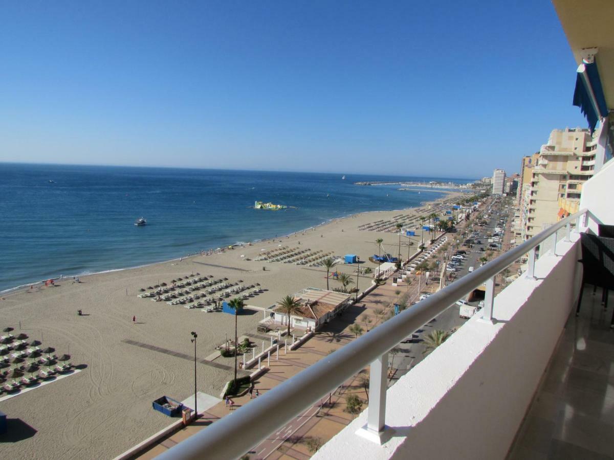 Beach Front Penthouse - Фуэнхирола Экстерьер фото