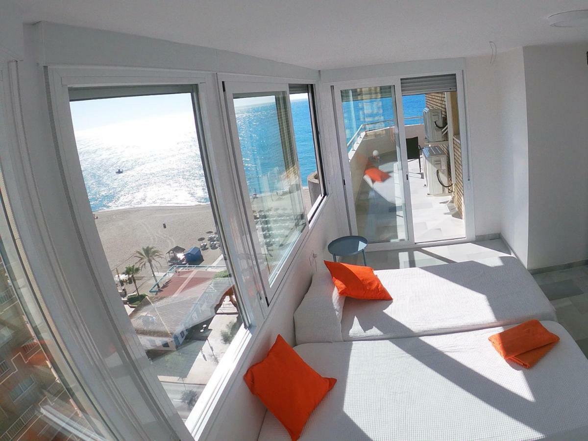 Beach Front Penthouse - Фуэнхирола Экстерьер фото